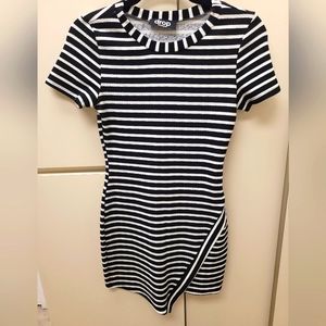 Drop Boutique mini dress sz Sm